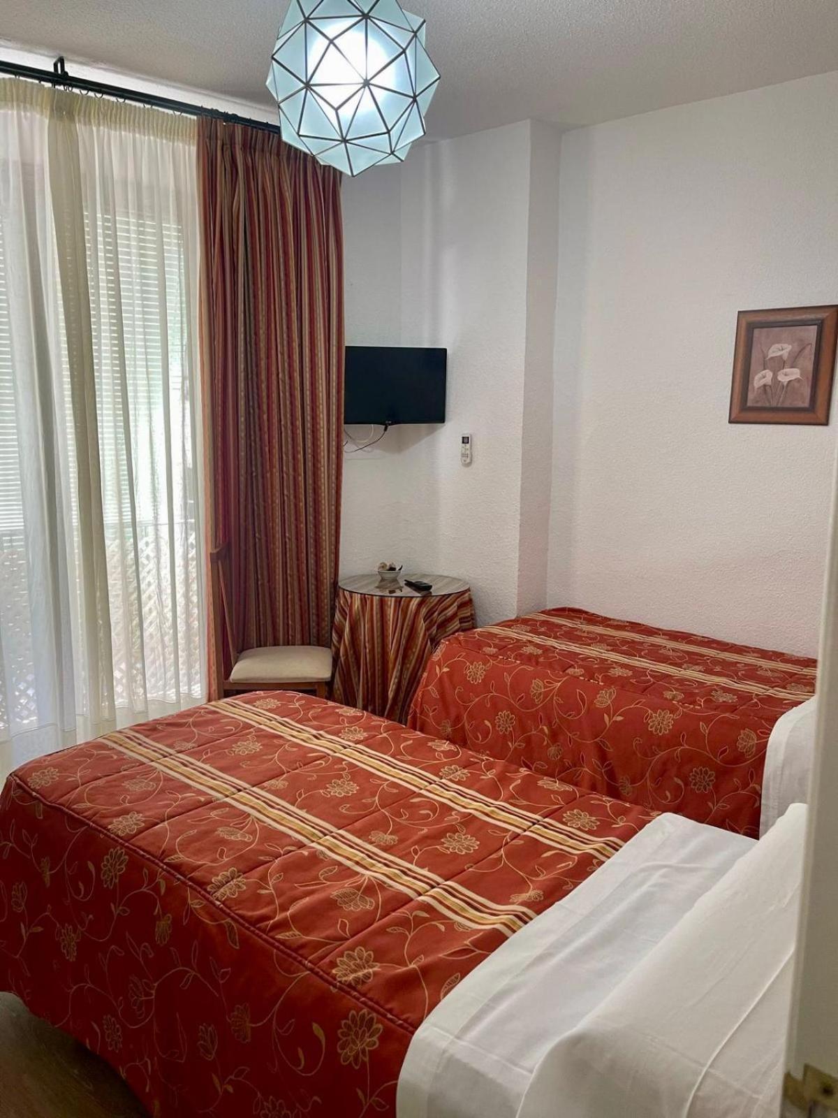 Double or Twin Room,1658769981:JPEG
